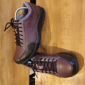 Therafit casual Oxford brown size 11.5 walking shoes